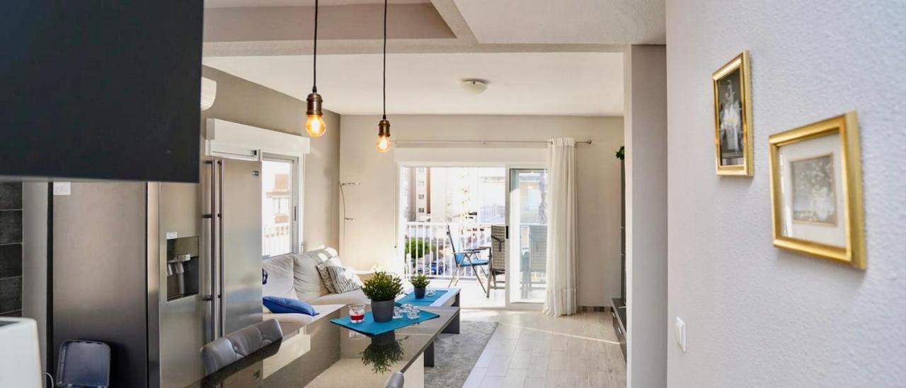 Apartment Three Bedroom By The